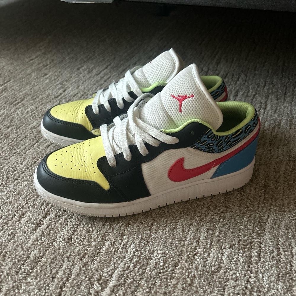 Jordan Women's Shoes - Yellow, Black, Red, Blue